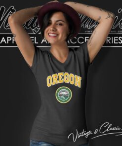 University Of Oregon Eugene Logo V Neck TShirt