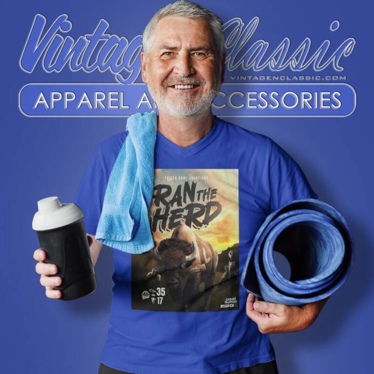 Utsa Roadrunners Win 35 17 Marshal 2023 Frisco Bowl Champions Ran The Herd V Neck TShirt Utsa Roadrunners Win 35 17 Marshal 2023 Frisco Bowl Champions Ran The Herd V Neck TShirt