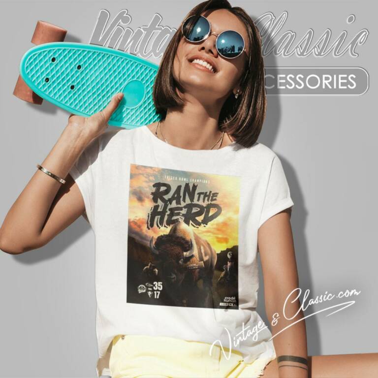 Utsa Roadrunners Win 35 17 Marshal 2023 Frisco Bowl Champions Ran The Herd Women T Shirt Utsa Roadrunners Win 35 17 Marshal 2023 Frisco Bowl Champions Ran The Herd Women T Shirt