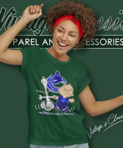 Vancouver Canucks Snoopy And Charlie Brown Dancing Women T Shirt