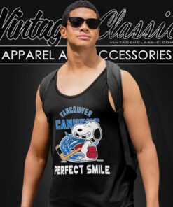 Vancouver Canucks Snoopy Perfect Smile Tank Top Racerback