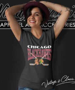 Vintage 1990s Chicago Blackhawks Champion V Neck TShirt