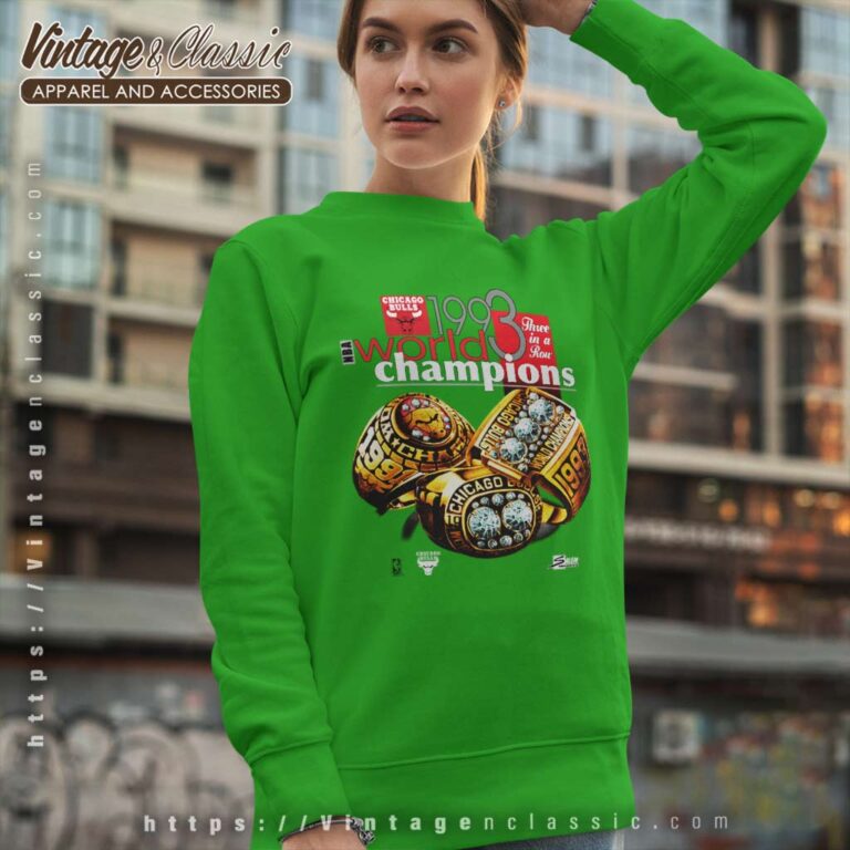 Vintage 1993 90s Chicago Bulls World Championship Sweatshirt Vintage 1993 90s Chicago Bulls World Championship Sweatshirt