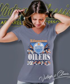 Vintage 1993 Edmonton Oilers Nhl Hockey V Neck TShirt