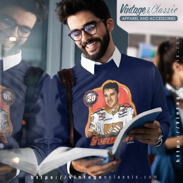 Vintage 2000 Tony Stewart Nascar Sweatshirt Vintage 2000 Tony Stewart Nascar Sweatshirt