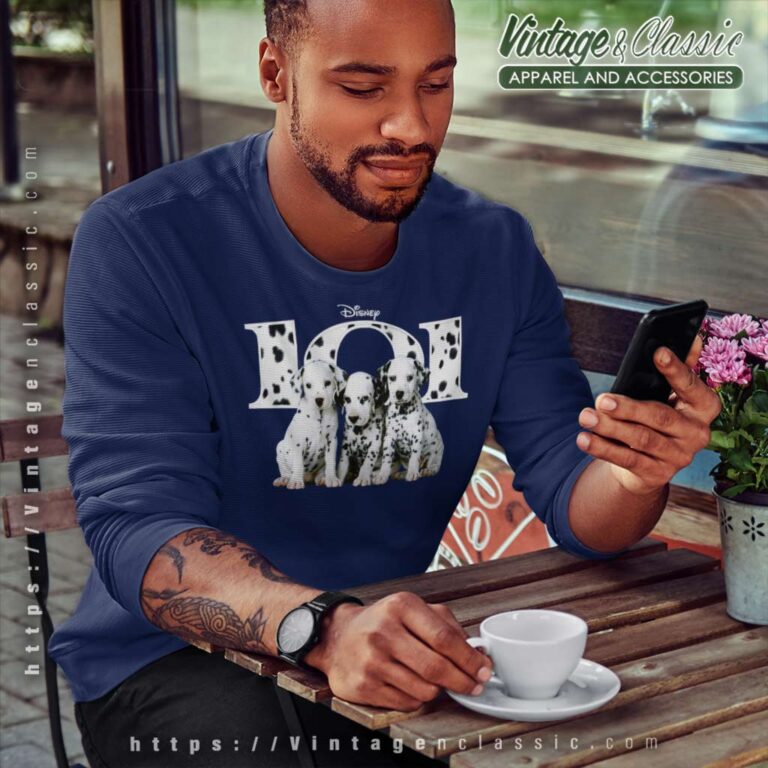 Vintage 90s 101 Dalmatians Disney Movie American Adventure Comedy Film Sweatshirt Vintage 90s 101 Dalmatians Disney Movie American Adventure Comedy Film Sweatshirt