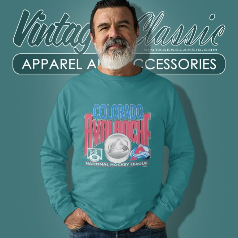 Vintage 90s Logo Athletic Colorado Avalanche Long Sleeve Tee Vintage 90s Logo Athletic Colorado Avalanche Long Sleeve Tee