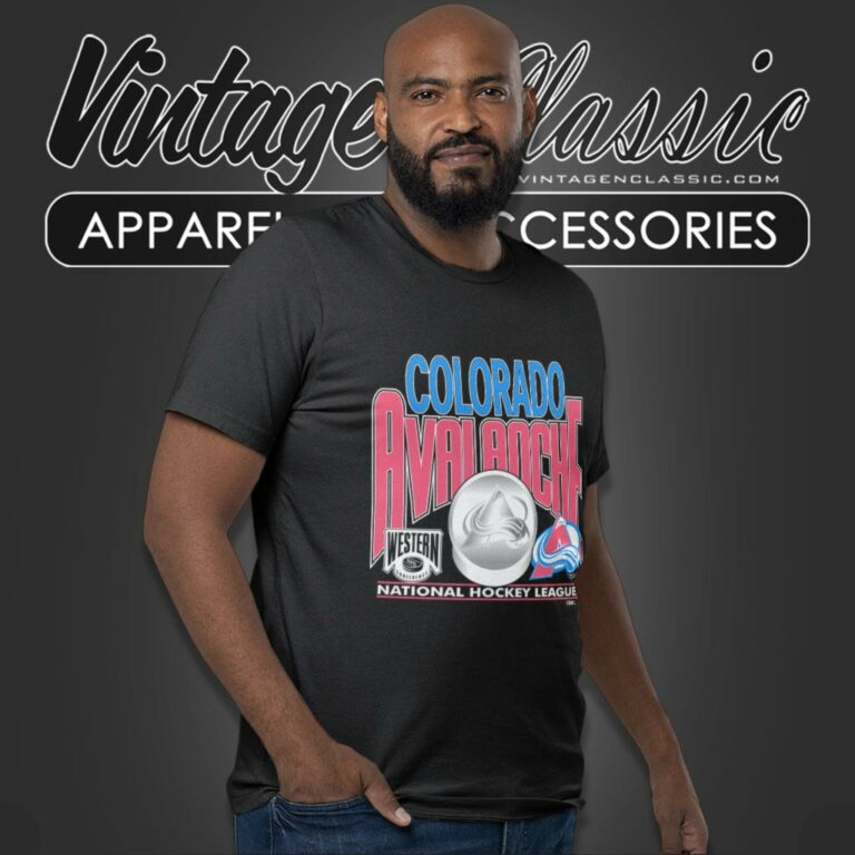 Vintage 90s Logo Athletic Colorado Avalanche T Shirt Vintage 90s Logo Athletic Colorado Avalanche T Shirt