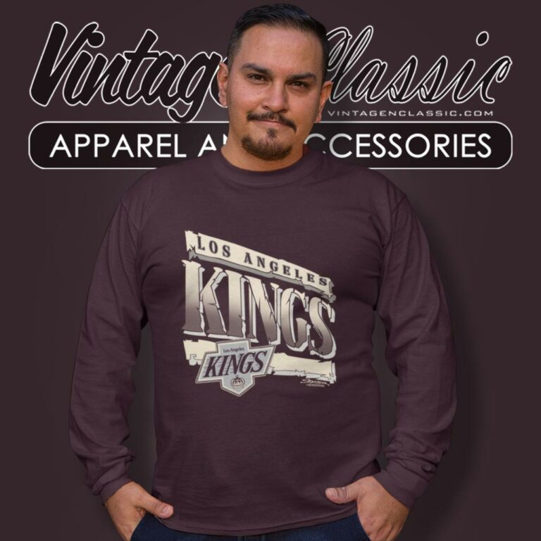 Vintage 90s Los Angeles Kings Starter Long Sleeve Tee Vintage 90s Los Angeles Kings Starter Long Sleeve Tee