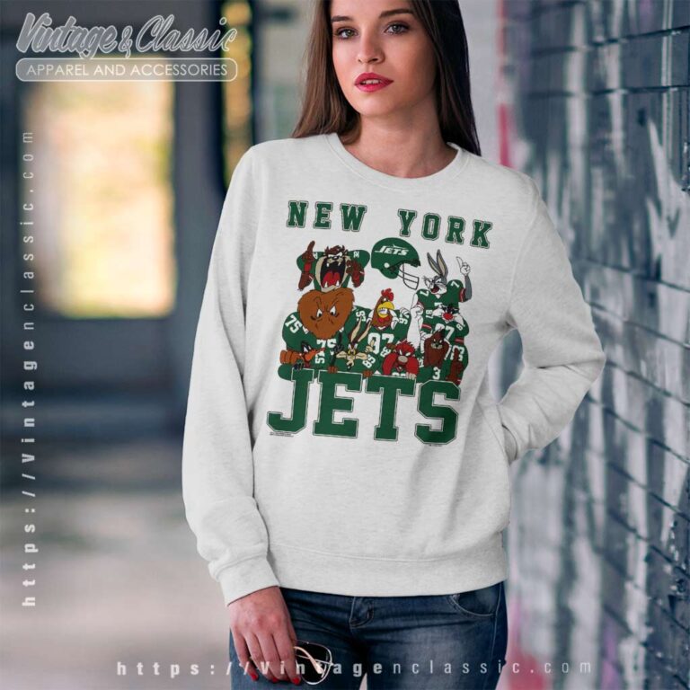 Vintage 90s New York Jets Looney Tunes Sweatshirt Vintage 90s New York Jets Looney Tunes Sweatshirt