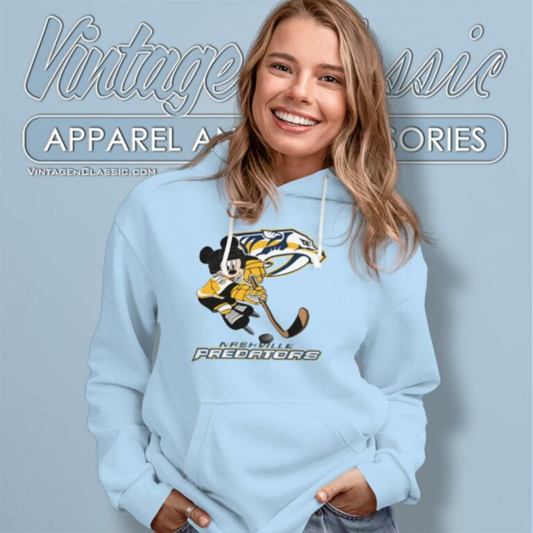 Vintage 90s Nhl Nashville Predators Mickey Mouse Hoodie Vintage 90s Nhl Nashville Predators Mickey Mouse Hoodie