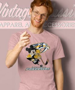 Vintage 90s Nhl Nashville Predators Mickey Mouse T Shirt