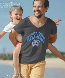 Vintage 90s North Carolina Tar Heels V Neck TShirt
