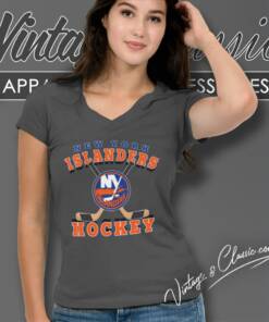 Vintage 90s Ny New York Islanders Hockey V Neck TShirt