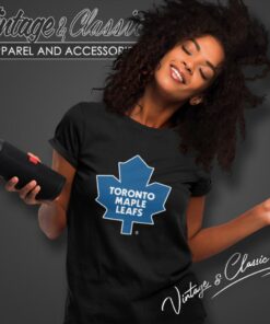 Vintage 90s Starter Nhl Toronto Maple Leafs Hockey Women T Shirt