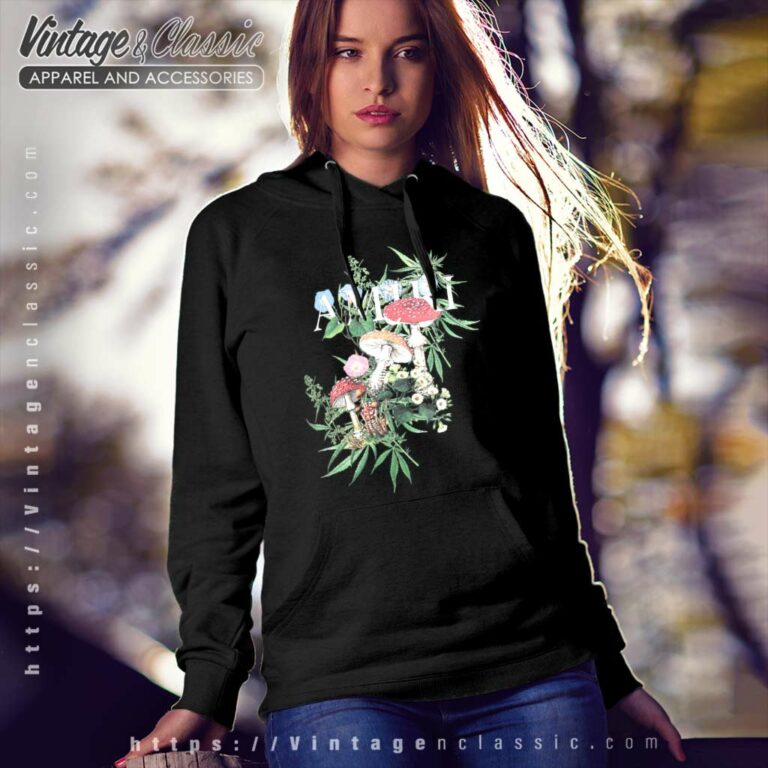 Vintage Amiri Shirt Psychedelic Mushroom Hoodie Vintage Amiri Shirt Psychedelic Mushroom Hoodie