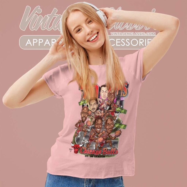 Vintage Chicago Bulls 70 Wins Caricature Women TShirt Vintage Chicago Bulls 70 Wins Caricature Women TShirt