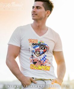 Vintage Dale Earnhardt Champion Nascar Daytona 500 V Neck TShirt