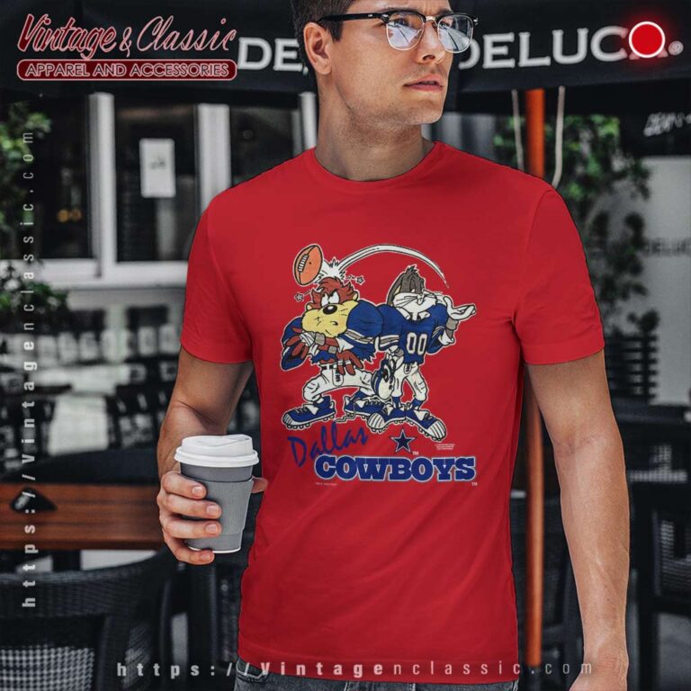 Vintage Dallas Cowboy X Looney Tunes T Shirt Vintage Dallas Cowboy X Looney Tunes T Shirt
