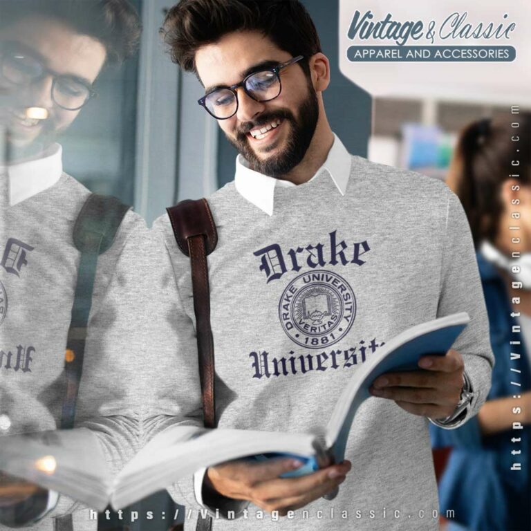 Vintage Drake University Sweatshirt Vintage Drake University Sweatshirt