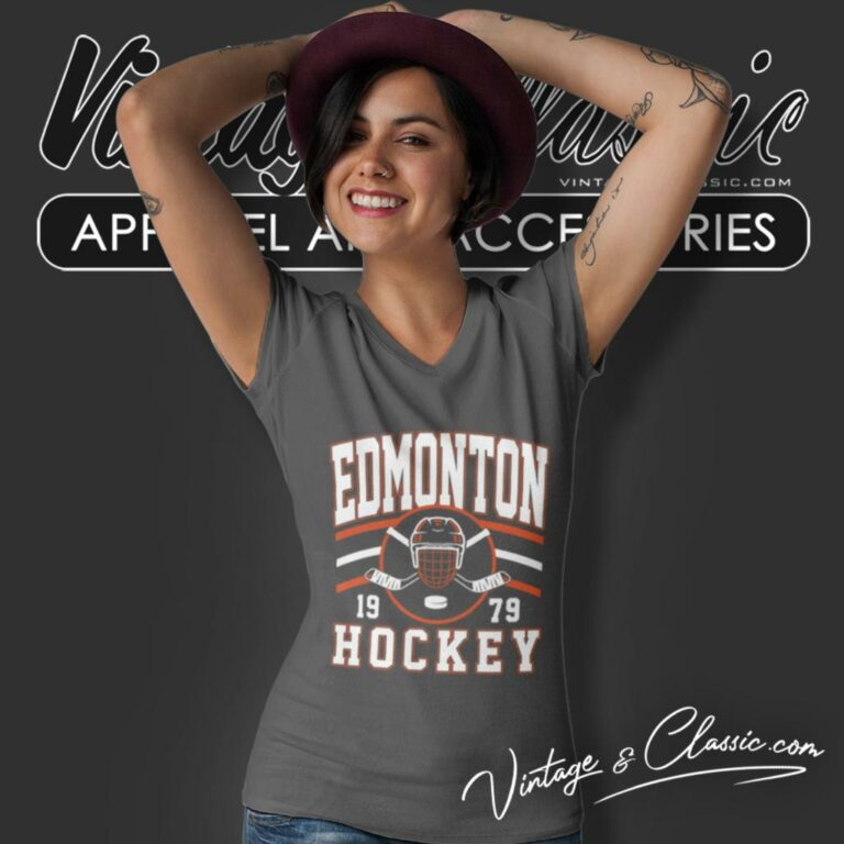 Vintage Edmonton Oiler Hockey V Neck TShirt Vintage Edmonton Oiler Hockey V Neck TShirt
