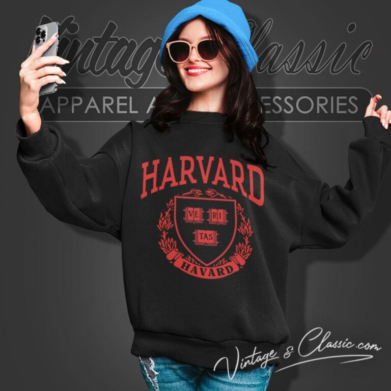 Vintage Harvard University Logo Sweatshirt Vintage Harvard University Logo Sweatshirt