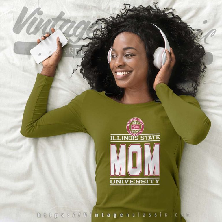Vintage Illinois State University Mom Long Sleeve Tee Vintage Illinois State University Mom Long Sleeve Tee