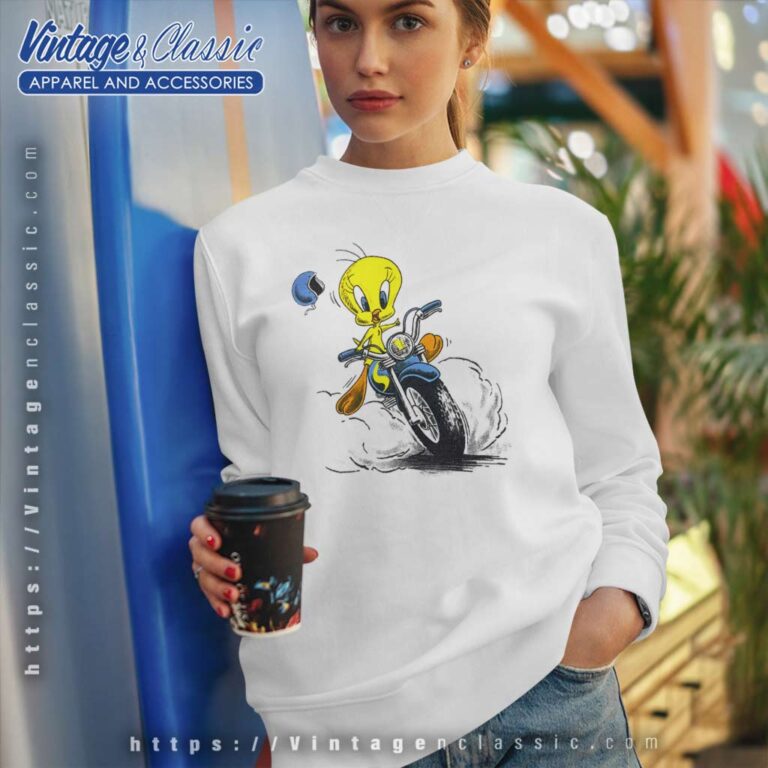 Vintage Looney Tunes Tweety Bird Sweatshirt Vintage Looney Tunes Tweety Bird Sweatshirt