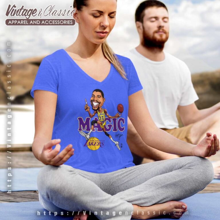 Vintage Magic Johnson Caricature V Neck TShirt Vintage Magic Johnson Caricature V Neck TShirt