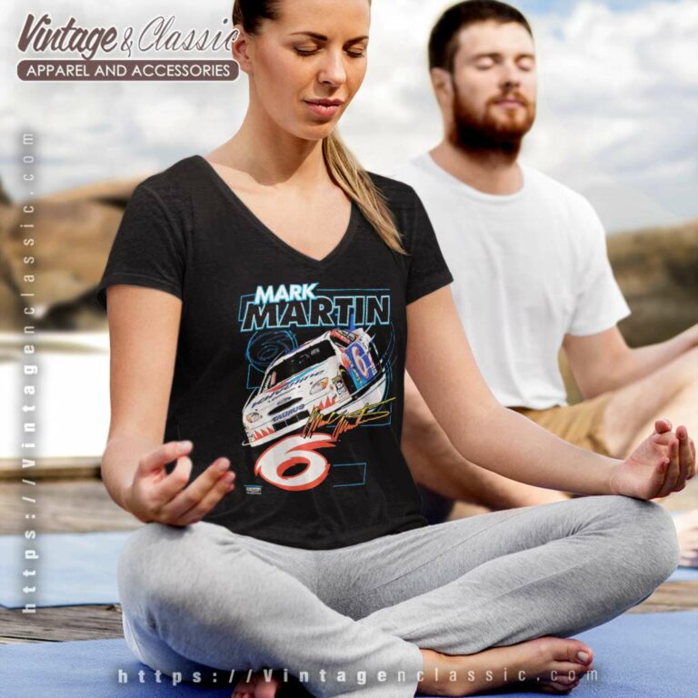 Vintage Mark Martin Nascar Valvoline Racing V Neck TShirt Vintage Mark Martin Nascar Valvoline Racing V Neck TShirt