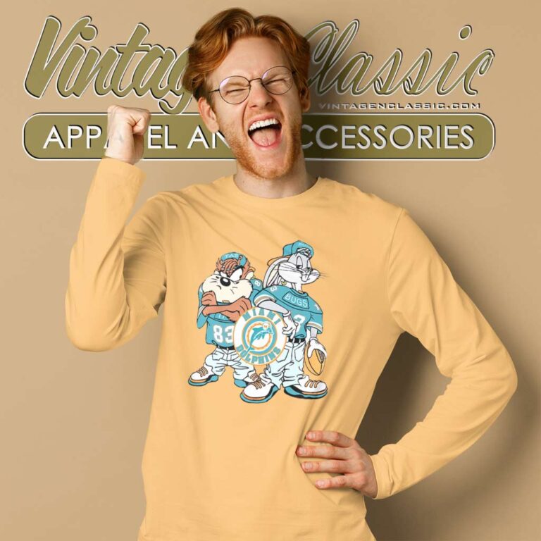 Vintage Miami Dolphins Looney Tunes Long Sleeve Tee Vintage Miami Dolphins Looney Tunes Long Sleeve Tee
