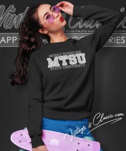 Vintage Middle Tennessee State University Sweatshirt