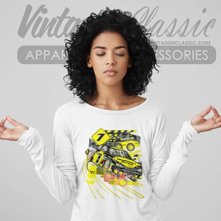 Vintage Nascar Michael Waltrip Nations Rent 7 Long Sleeve Tee Vintage Nascar Michael Waltrip Nations Rent 7 Long Sleeve Tee