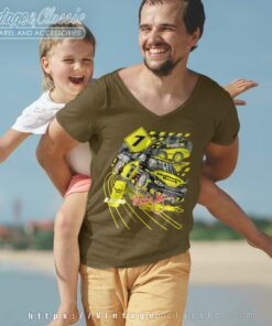 Vintage Nascar Michael Waltrip Nations Rent 7 V Neck TShirt