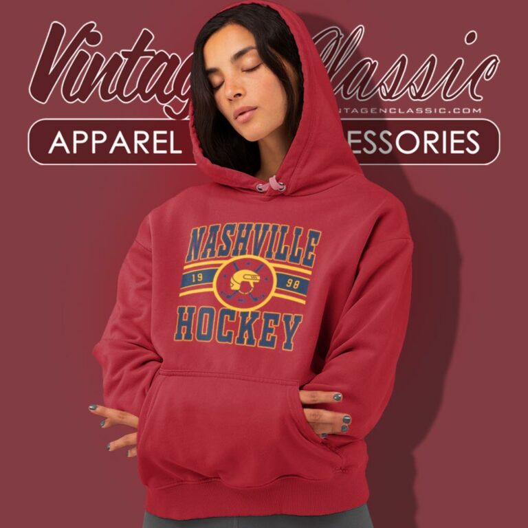 Vintage Nashville Predators Nhl Hockey Team Hoodie Vintage Nashville Predators Nhl Hockey Team Hoodie