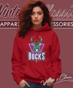 Vintage Nba Milwaukee Bucks Logo Basketball Hoodie