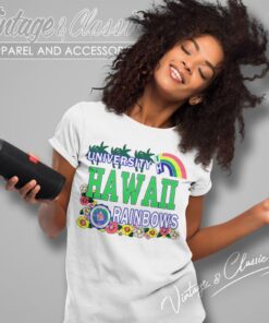 Vintage Ncaa Hawaii Rainbow Warriors Women T Shirt