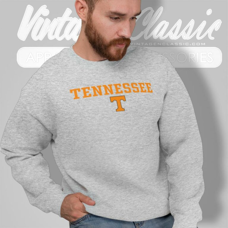 Vintage Tennessee Volunteers Logo Sweatshirt Vintage Tennessee Volunteers Logo Sweatshirt