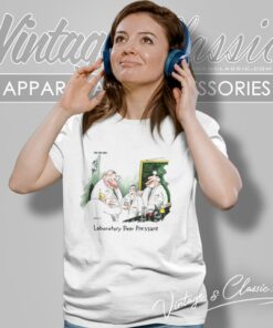 Vintage The Far Side Gary Larson Laboratory Peer Pressure Women T Shirt