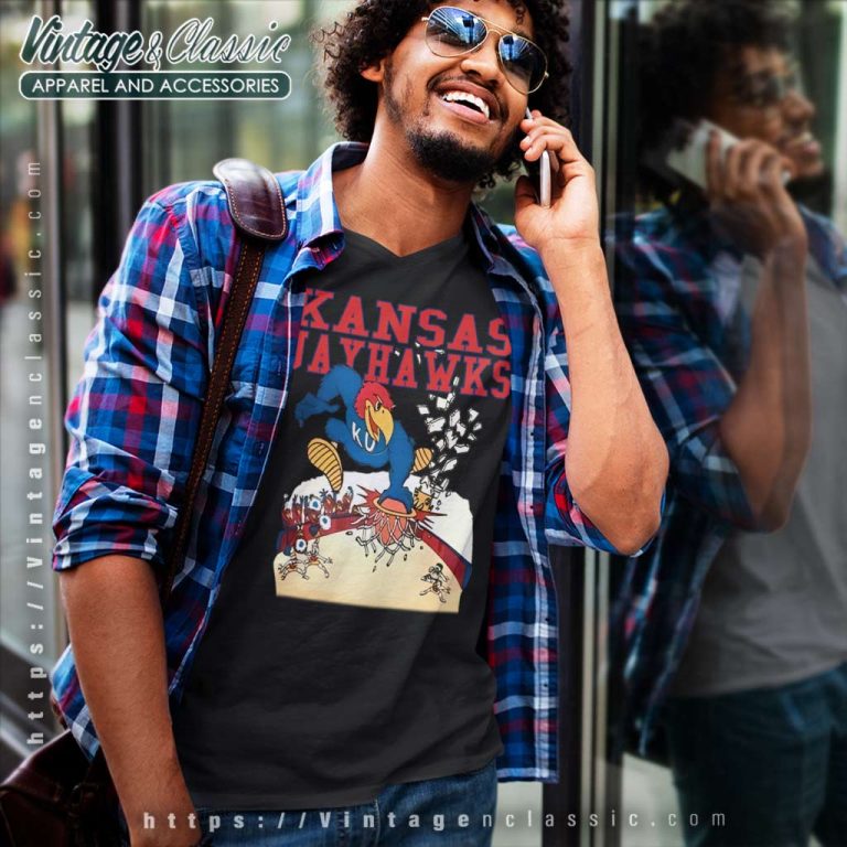 Vintage University Of Kansas Jayhawks Basketball V Neck TShirt Vintage University Of Kansas Jayhawks Basketball V Neck TShirt