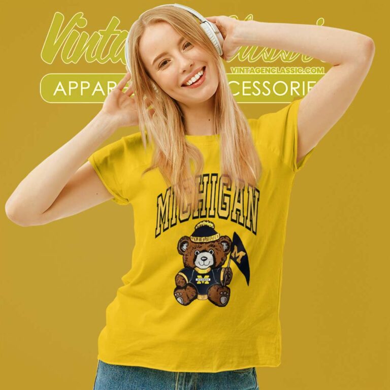 Vintage University Of Michigan Bear Women TShirt Vintage University Of Michigan Bear Women TShirt