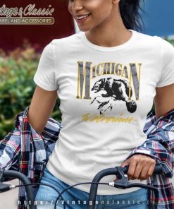 Vintage University Of Michigan Wolverines Women TShirt
