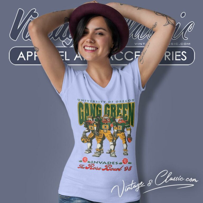 Vintage University Of Oregon Ducks Rose Bowl V Neck TShirt Vintage University Of Oregon Ducks Rose Bowl V Neck TShirt