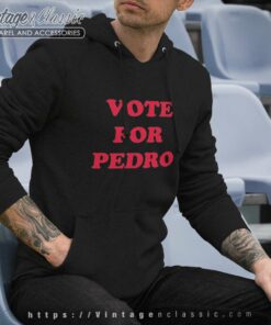 Vote For Pedro Shirt Chains Best selling Napoleon Dynamite Hoodie