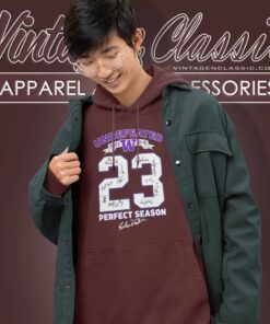 Washington Huskies 2023 Perfect Season 12 0 Signatures Hoodie