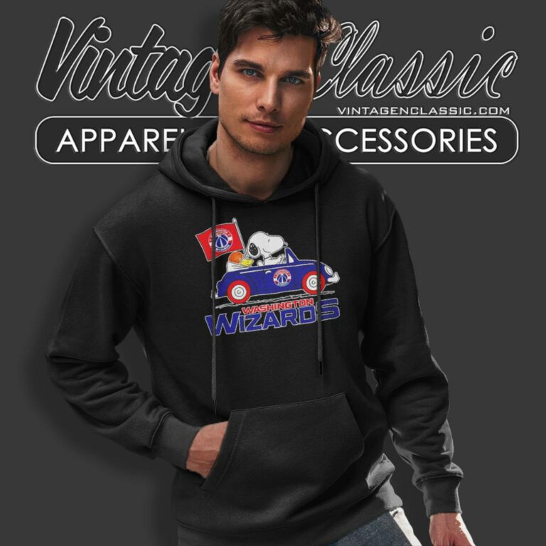 Washington Wizards Snoopy And Woodstock Driving Car Hoodie Washington Wizards Snoopy And Woodstock Driving Car Hoodie