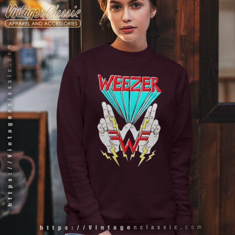 Weezer W Hand Logo Sweatshirt Weezer W Hand Logo Sweatshirt