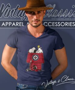 Winnipeg Jets Hockey Snoopy Woodstock The Peanuts Movie V Neck TShirt
