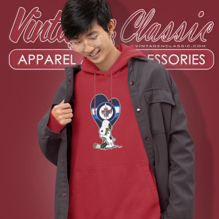 Winnipeg Jets Snoopy Hockey Sports Hoodie Winnipeg Jets Snoopy Hockey Sports Hoodie
