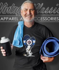 Winnipeg Jets Snoopy Hockey Sports V Neck TShirt